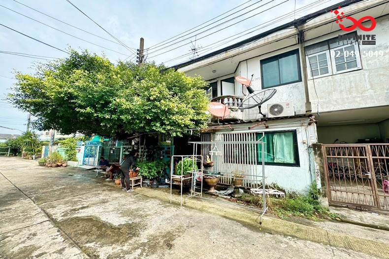 For SaleTownhouseRattanathibet, Sanambinna : Townhouse for sale, 2 floors, area 23 square wah, Sanambinnam Road, Tha Sai Subdistrict, Nonthaburi