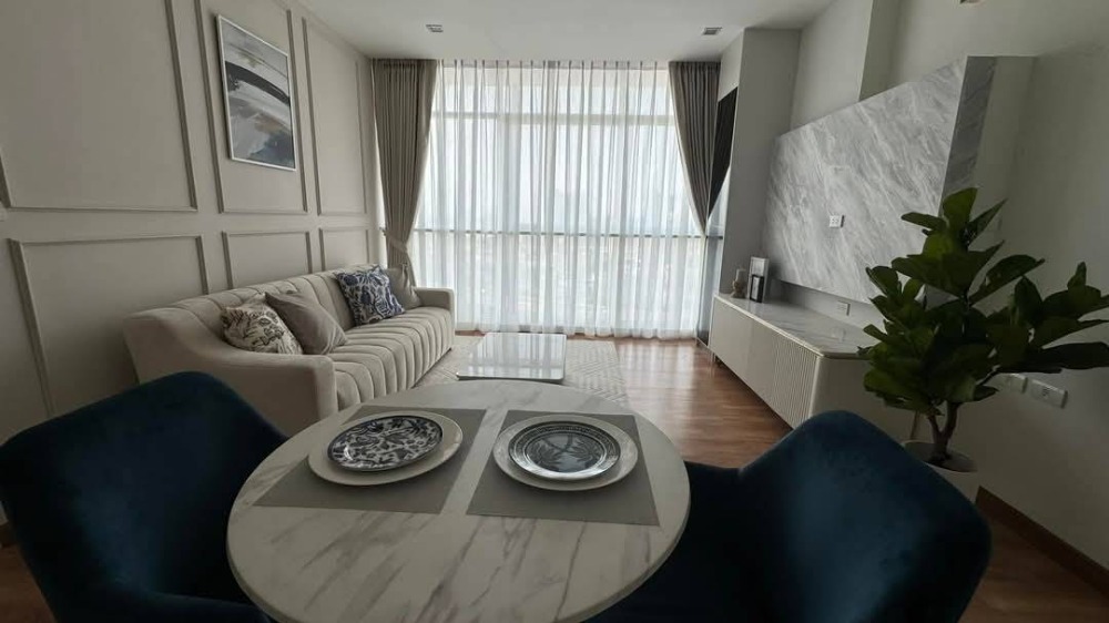 For RentCondoBangna, Bearing, Lasalle : TR0401 ***For rent*** Condo The Coast Condominium (The Coast Condominium) only 28,000 baht / month ***Spacious, beautiful room, fully furnished, ready to move in, never rented out, brand new*** Connected to BTS Bang Na ***