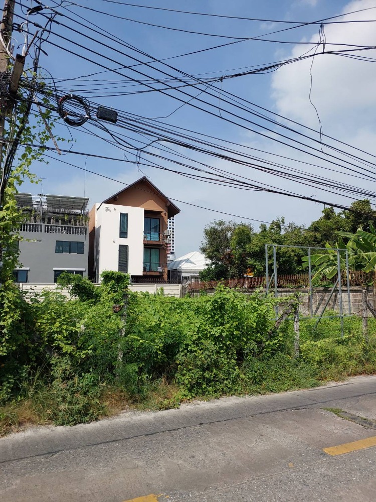 For SaleLandChokchai 4, Ladprao 71, Ladprao 48, : Land for sale, Soi Lat Phrao 35