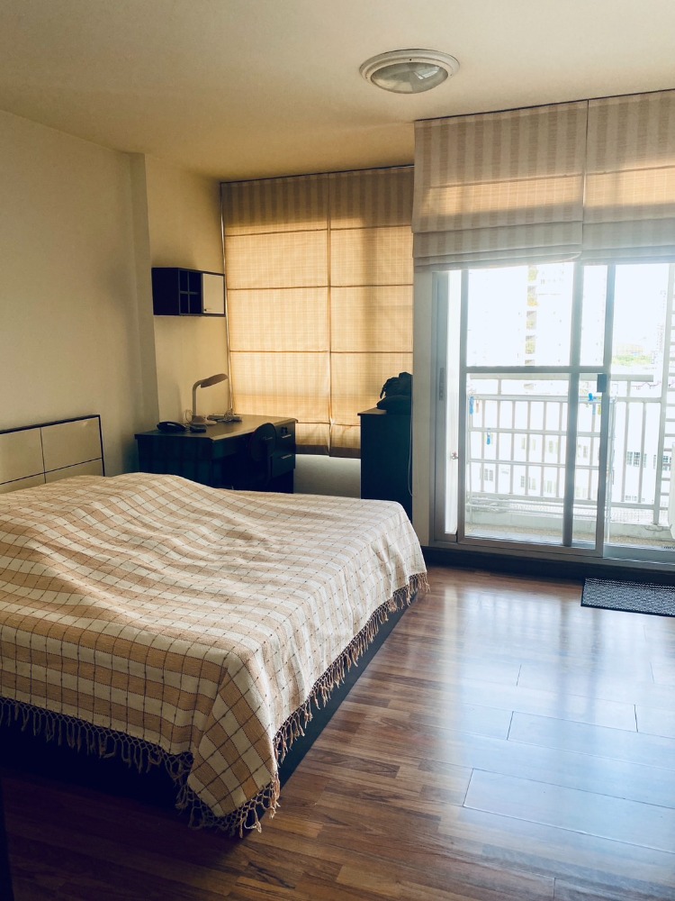 For RentCondoOnnut, Udomsuk : 🎈 Available for rent, Condo Sukhumvit Plus, near BTS Phra Khanong, only 250 meters, size 30 sq m. 👉12,000 / month