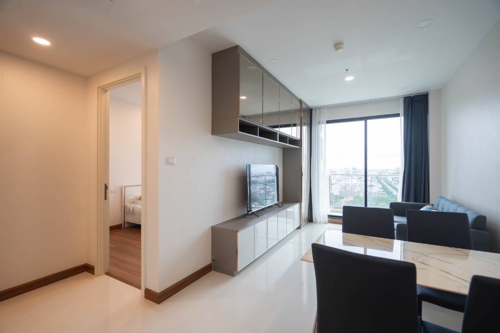 For RentCondoWongwianyai, Charoennakor : Condo near ICONSIAM for rent Supalai Premier Charoen-Nakhon 1 large bedroom, beautiful view *many rooms*