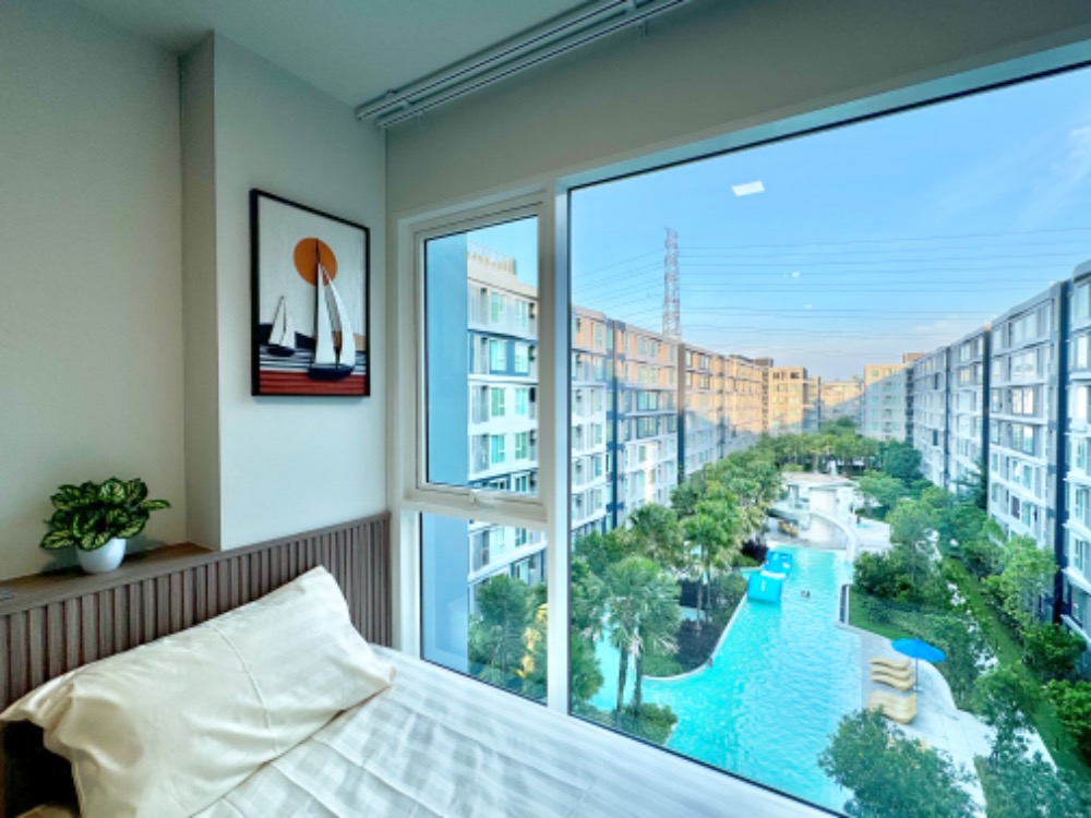 For SaleCondoPathum Thani,Rangsit, Thammasat : Kave Town Island 1-bed plus long pool view, Fully Furnished, new room, never lived in, only 3.69 million baht