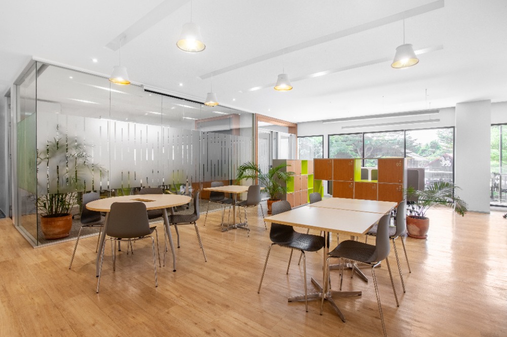 ให้เช่าเชียงใหม่ : Unlimited coworking access in Regus Icon Park