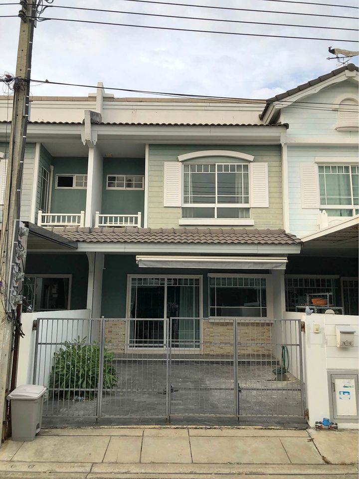 For RentTownhouseSamut Prakan,Samrong : 🔴20,000฿🔴🏘🏠 Townhome Indy Bangna Km.7 ✅ Beautiful house, good location, near shopping malls 🎉🎉 Happy to serve 🙏 Interested, please contact 𝙇𝙄𝙉𝙀 (very fast response): 📱 Property code 6711-2701 📱: Line ID: @bbcondo88