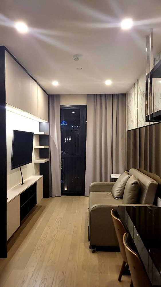 For RentCondoSukhumvit, Asoke, Thonglor : !! Beautiful room for rent, Ashton Asoke condo near MRT Sukhumvit