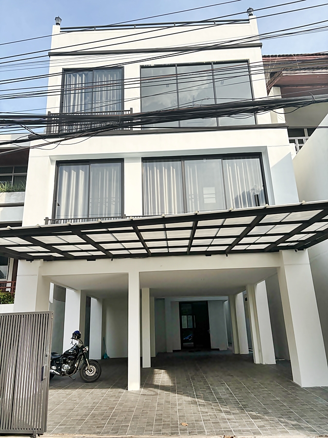 For RentTownhouseSukhumvit, Asoke, Thonglor : Newly Renovated Town House 4 Bedrooms in Thonglor 20