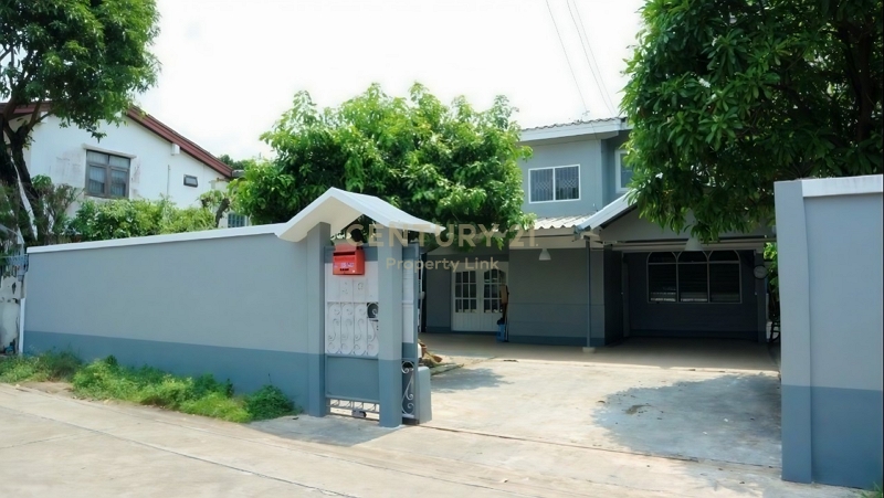 For SaleHouseChokchai 4, Ladprao 71, Ladprao 48, : 2-story detached house, Soi Chokchai 4 (36), Lat Phrao, 4 bedrooms, 3 bathrooms, selling price 9.80 million baht No.57-HH-67079