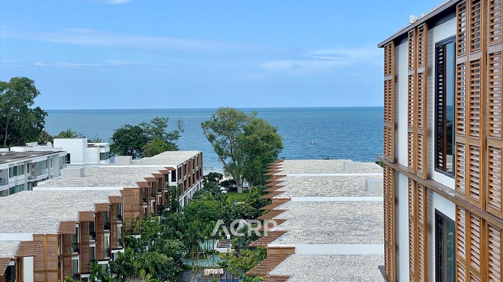 For SaleCondoHuahin, Prachuap Khiri Khan, Pran Buri : Intercontinental Residences Hua Hin, luxury beachfront condominium for sale.