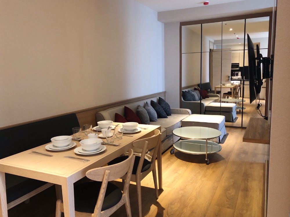 For RentCondoSukhumvit, Asoke, Thonglor : Condo for rent: Park 24, fully furnished condo, ready to move in, close to BTS Phrom Phong and many places to eat!!