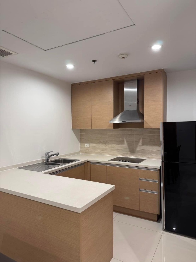 For RentCondoSathorn, Narathiwat : Accept co-agent (Responsive) / For Rent: The Empire Place Sathorn - Narathiwas