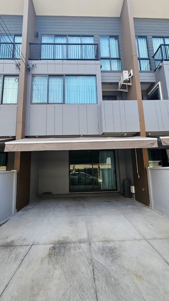 For RentTownhouseOnnut, Udomsuk : ⭐🔥FOR RENT>>Townhouse Baan Klang Muang Sukhumvit-On Nut>> 📍 3 bedrooms, 3 bathrooms, 2 parking spaces, 148 sq m. #ASB-0014