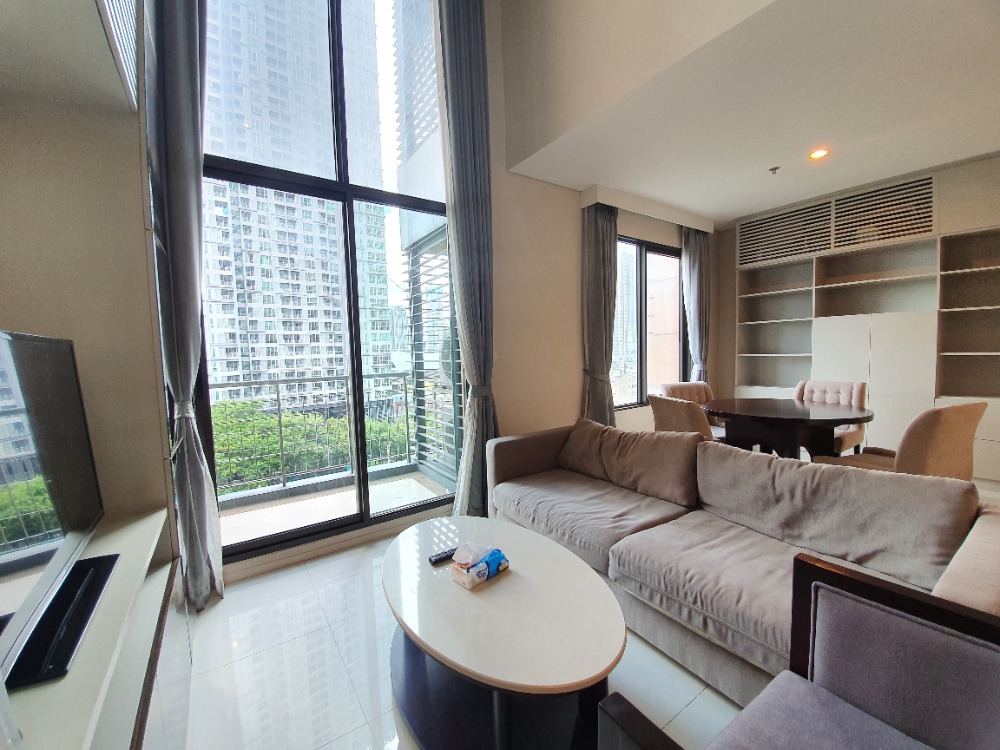 ให้เช่าคอนโดพระราม 9 เพชรบุรีตัดใหม่ RCA : Villa Asoke - Fully furnished duplex, Ready to move in