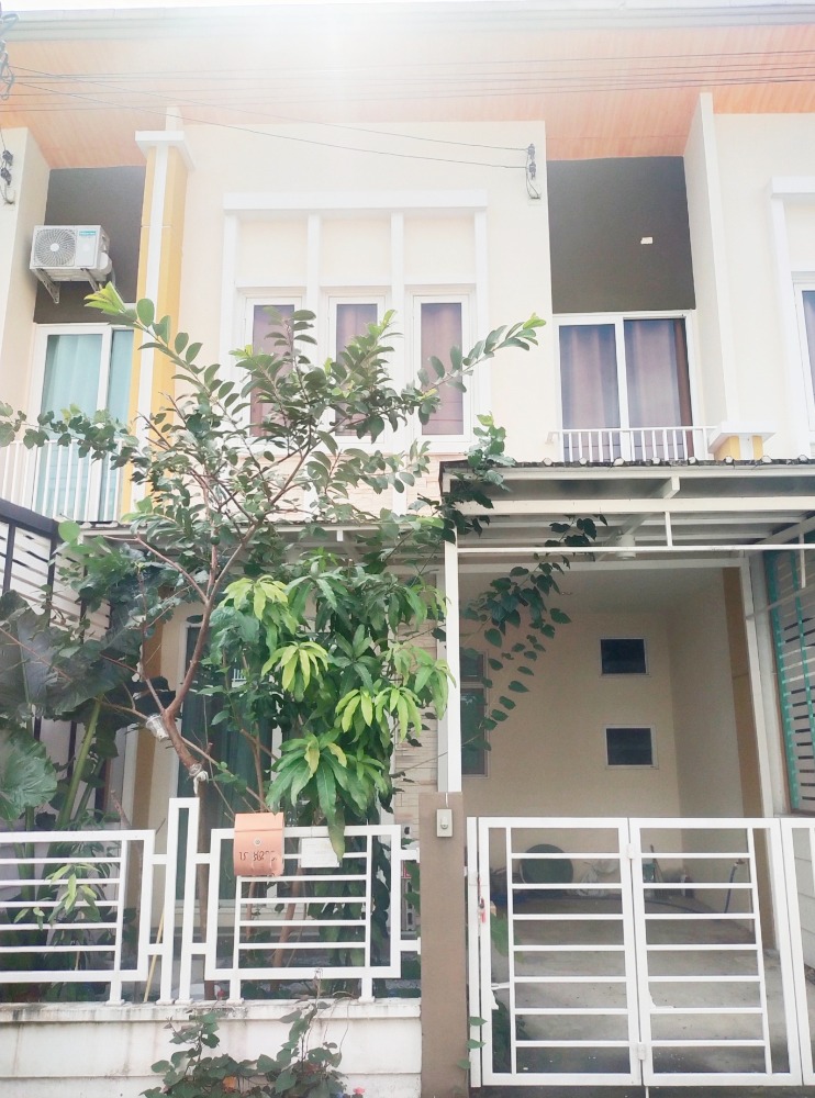 For RentTownhouseBang kae, Phetkasem : Townhouse for rent Goldentown Petchkasem