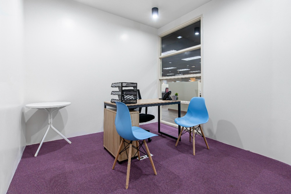 For RentSamut Prakan,Samrong : Flexible office memberships in HQ The Metropolis Samrong