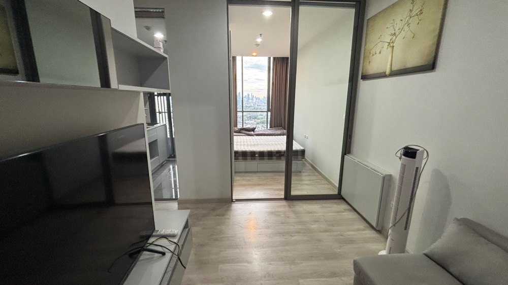 For RentCondoBang Sue, Wong Sawang, Tao Pun : Condo for rent, Niche Pride Tao Poon, next to the MRT, fully furnished, ready to move in