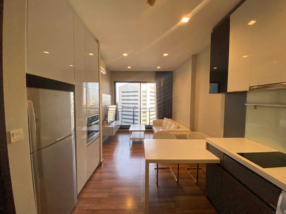 ให้เช่าคอนโดรัชดา ห้วยขวาง : TWP058 (For Rent) Ivy Ampio for rent 1 bedroom. Closed to Rama 9 MRT station