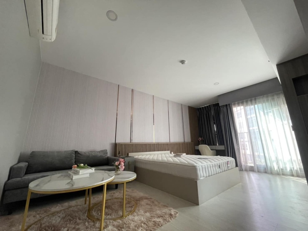 For SaleCondoVipawadee, Don Mueang, Lak Si : ( Code AM1142 ) Condo for sale KnightsBridge Phaholyothin Interchange, complete with furniture and electrical appliances.