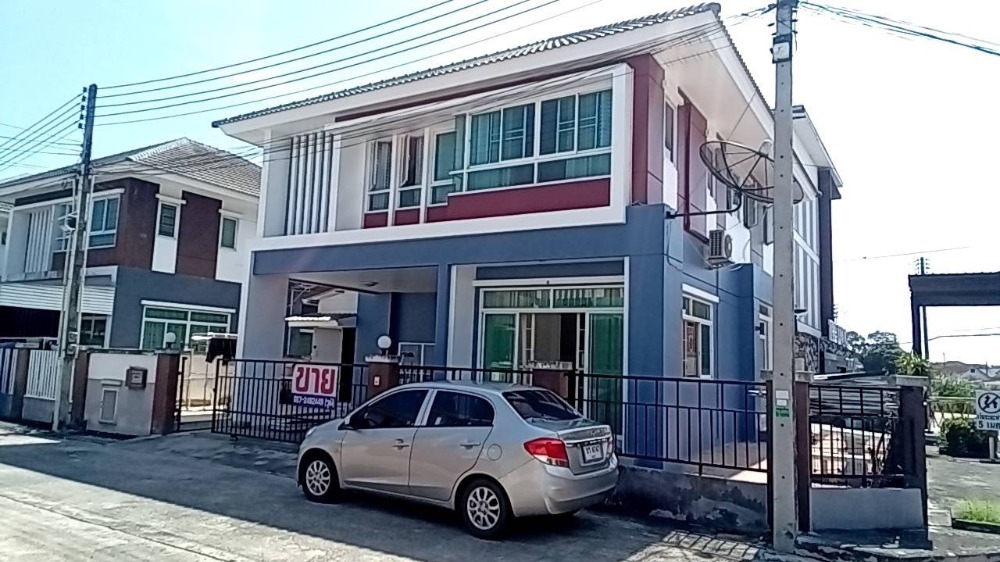 For SaleHouseSriracha Laem Chabang Ban Bueng : 2-storey detached house, 52.4 sq m, 3 bedrooms, 3 bathrooms, 2 parking spaces, The Riving Sriracha project