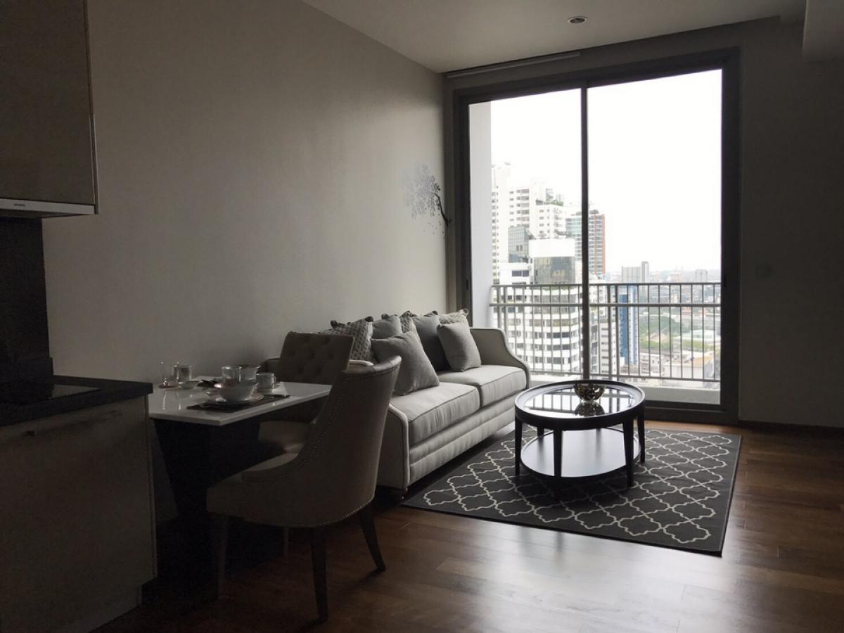 ให้เช่าคอนโดสุขุมวิท อโศก ทองหล่อ : Quattro thonglor 1 bed South facing high floor To rent 35,000 baht