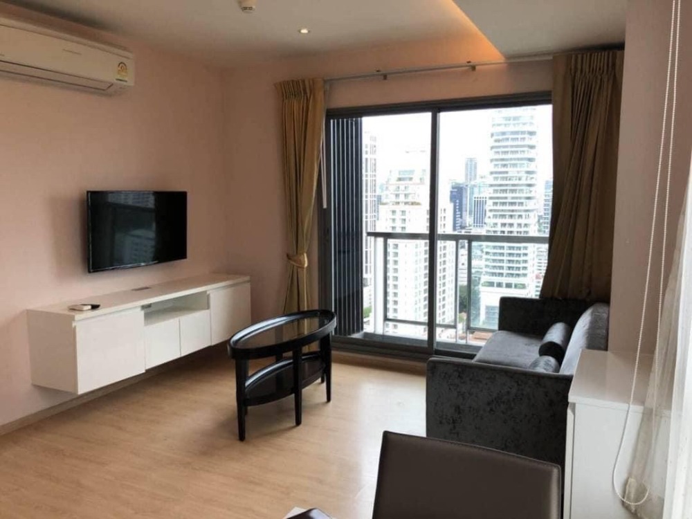 ขายคอนโดสุขุมวิท อโศก ทองหล่อ : LTH11291-H Sukhumvit 43 FOR SALE Size 43 sqm. 1 bed 1 bath BTS Phrom Phong Station ONLY 6.8 MB