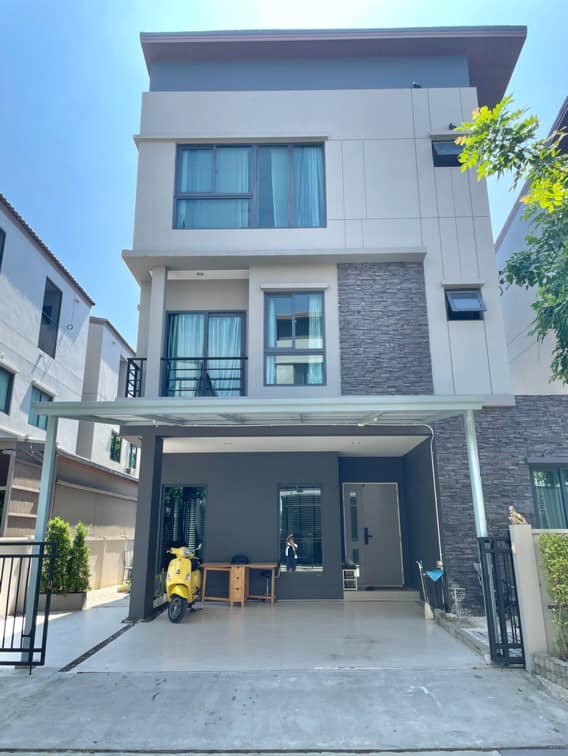 For RentHouseMin Buri, Romklao : Single house for rent, Baan Klang Muang Edition, Rama 9-Krungthep Kreetha, 3 bedrooms, 4 bathrooms, air conditioning, full furniture, rental price 50,000 baht