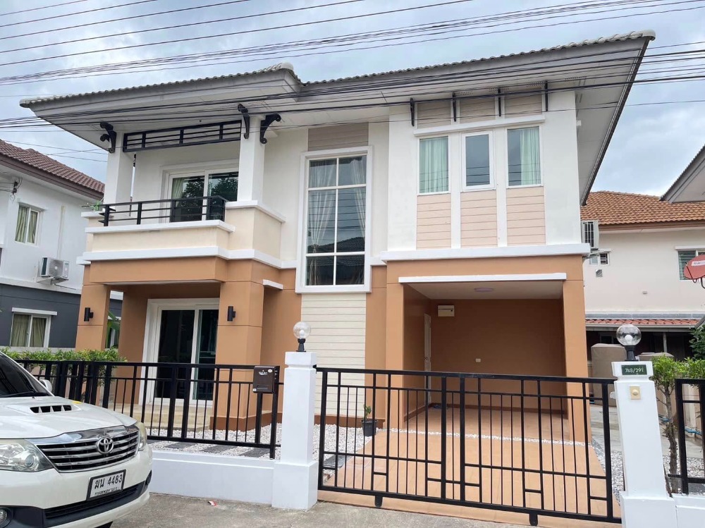 For RentHouseSamut Prakan,Samrong : Single house for rent, Pruksa Ville Bangna Km 10 project, air-conditioner, full furniture, 3 bedrooms, 2 bathrooms, rental price 20,000 baht per month