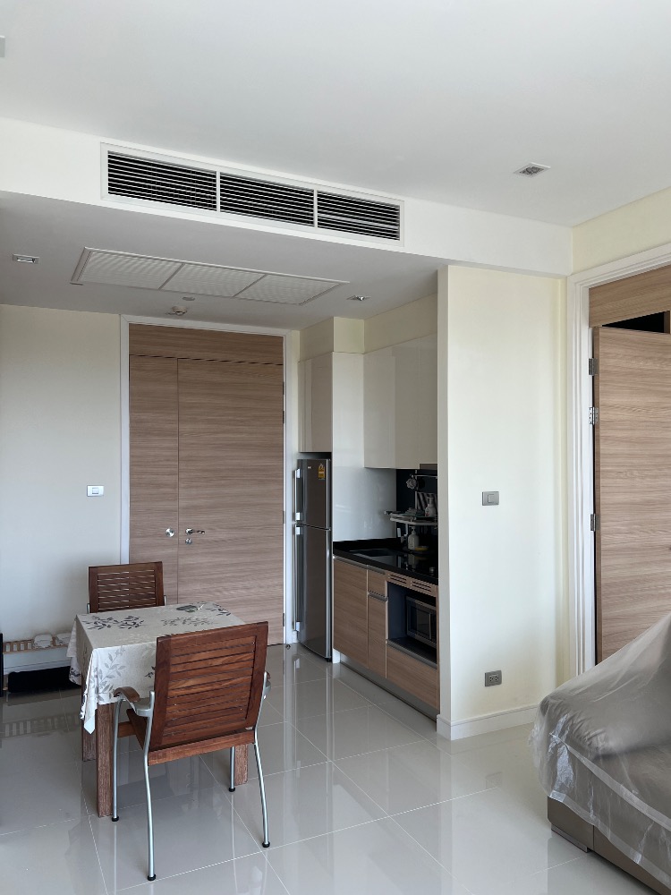 For RentCondoPattaya, Bangsaen, Chonburi : 1BR/1BA Condo at Reflection Jomtien Beach, Pattaya - For Sale & Rent! 🌟 Low Floor | Approx. 60 sqm | Large Balcony | Spectacular Views 💵 Rent: 27K Baht/Month | Selling Price: 6.5 Million Baht