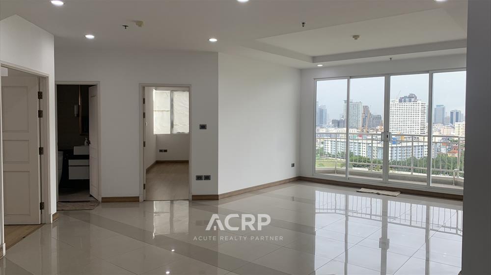 For SaleCondoRama9, Petchburi, RCA : Condo for sale, Supalai Wellington, 3 bedrooms, open view, city view, Ratchadaphisek Road side