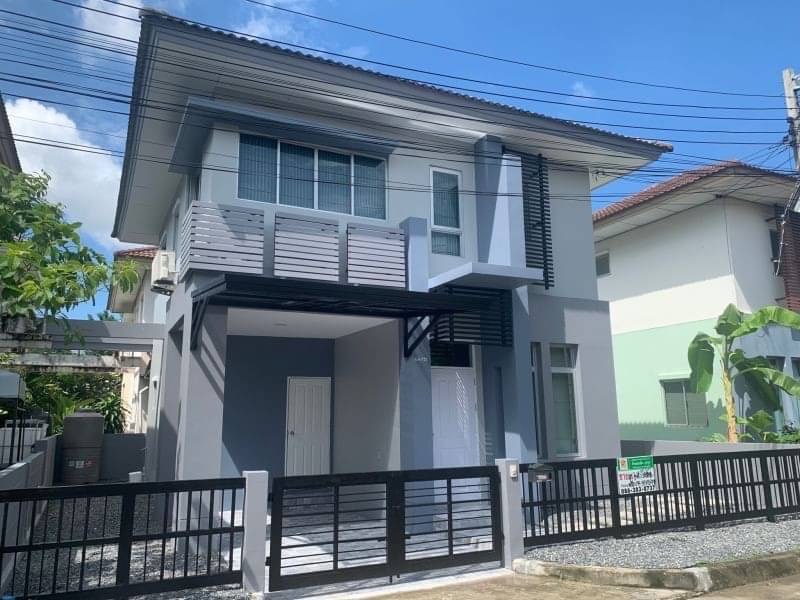 For SaleHouseNawamin, Ramindra : Very cheap for sale, 2-storey twin house, 35.1 sq.w., Prompat Village, Green Nova, Panya Natural Park Road, house has 3 bedrooms, 2 bathrooms.