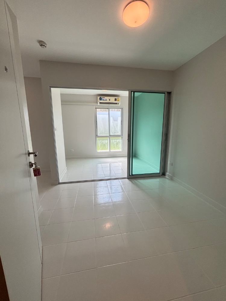 For SaleCondoChaengwatana, Muangthong : Selling empty room, cheapest price #Selling Plum Condo Chaengwattana, Phase 1, 1st floor, size 23 sq m., garden view