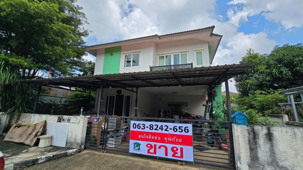 For SaleHouseRama5, Ratchapruek, Bangkruai : Urgent sale! 2-storey detached house, Baan Krissana Tiwanon, Baan Krissana Tiwanon, large land area 81 square wah, corner plot, quiet and private, suitable for renovation or expansion to expand the usable area. The house is shady and ready to move in. The