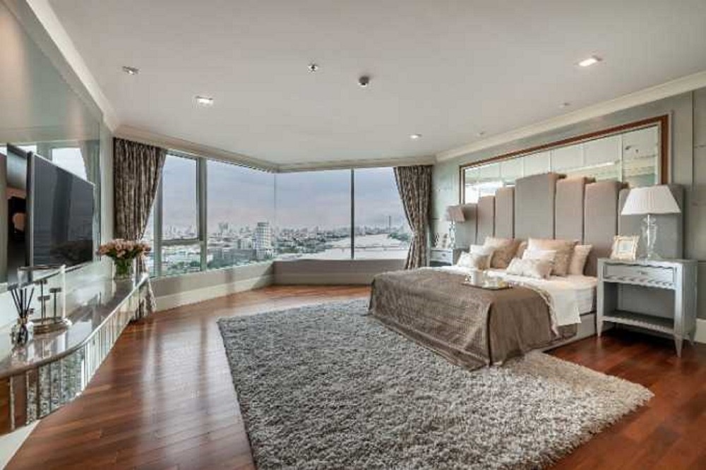 For SaleCondoPinklao, Charansanitwong : For Sale: New Luxury Condominium, My Resort @ River, Size 175.92 sq m., Stunning View of the Chao Phraya River Bend.