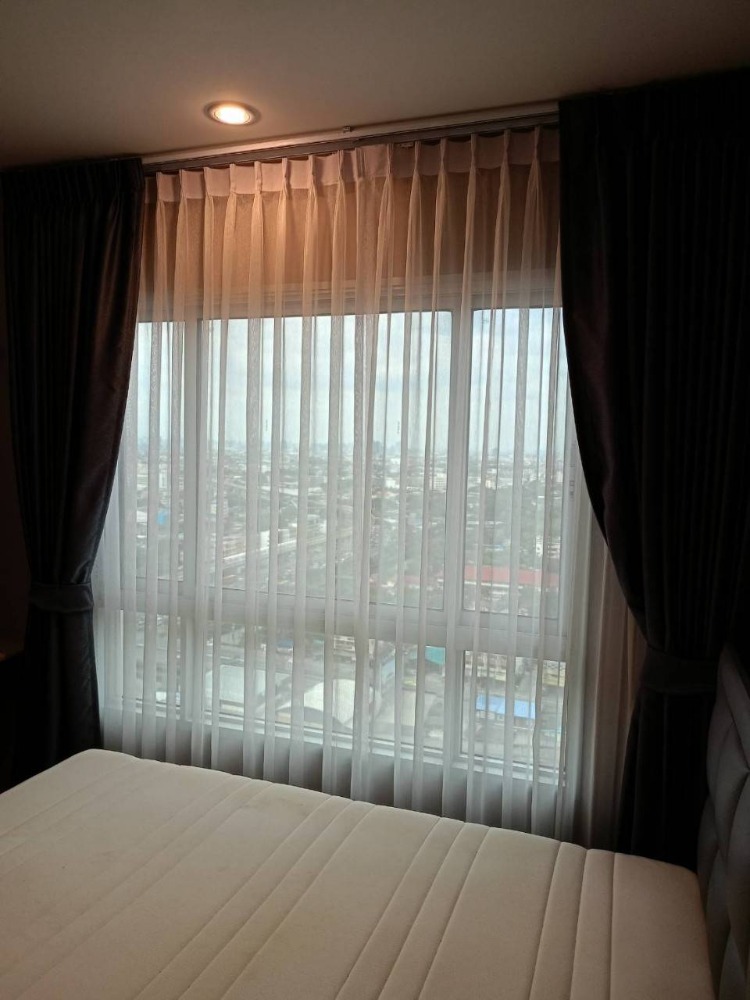 For RentCondoSamut Prakan,Samrong : 🌟🍀FOR RENT>> The President Sukhumvit - Samutprakan>> Spacious room size 33 sq m. 22nd floor, open view, cool, convenient travel, next to BTS Phraeksa #LV-MO989