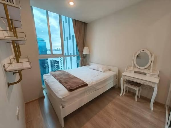 For RentCondoRatchadapisek, Huaikwang, Suttisan : For rent: Noble Revolve Ratchada, nice room, 35th floor