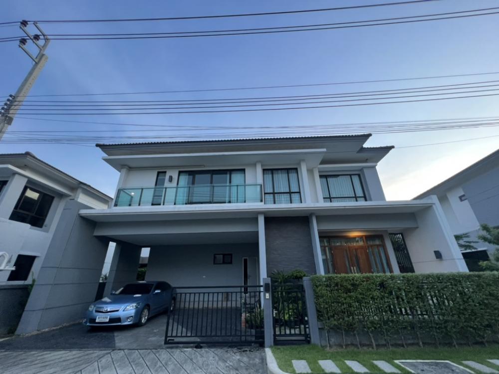 For RentHousePinklao, Charansanitwong : 2-storey detached house with furniture, beautifully decorated, for rent in Ratchaphruek-Bang Kruai area, near Tops Market Ratchaphruek, only 13 minutes away.