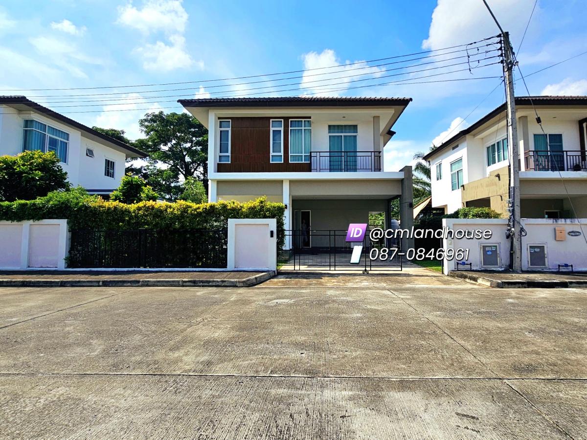 For SaleHouseChiang Mai : Beautiful house, 4 years old, Ban Ornsirin 11, in front of Maejo University, 1.5 km from Maejo University, 2.5 km from San Sai Hospital, 10 km from the city center.