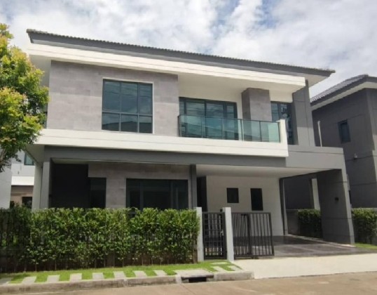 For RentHouseBangna, Bearing, Lasalle : For rent: 2-storey detached house, large house, The City Bangna Project, Km.7 (new project), next to IKEA, very beautiful house, fully furnished / air conditioning throughout the house / for living only