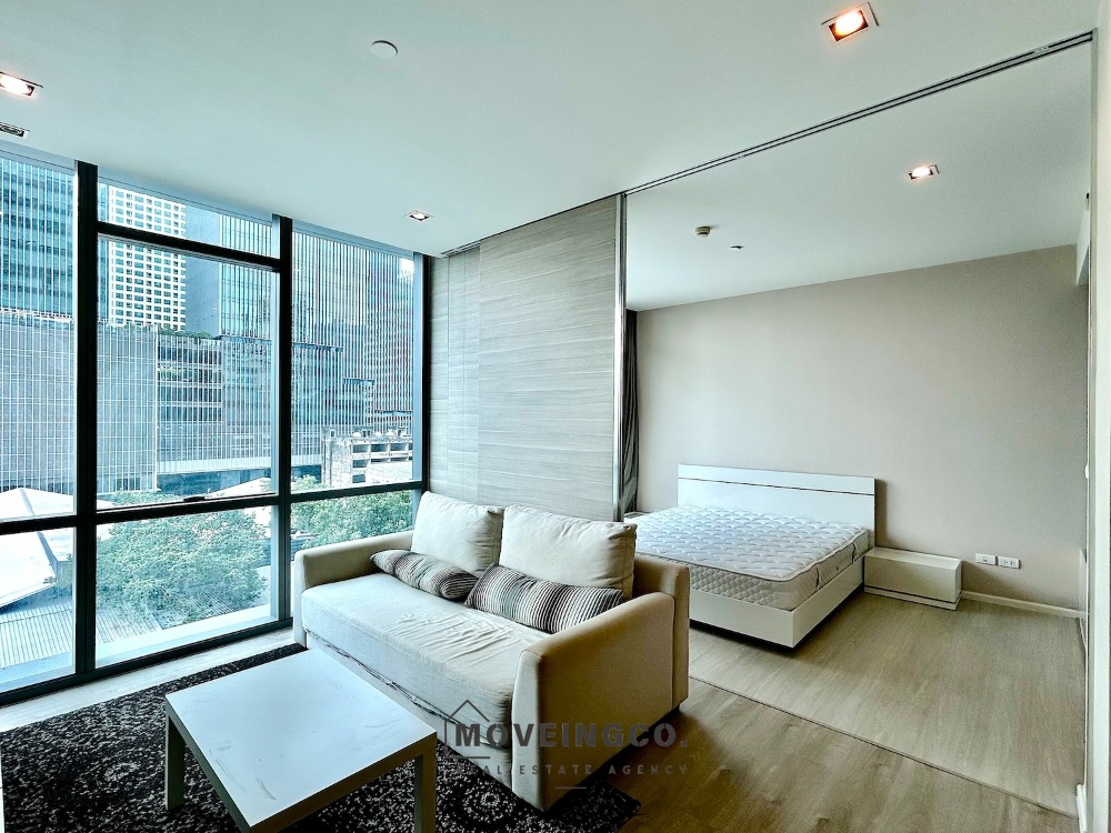 For SaleCondoSukhumvit, Asoke, Thonglor : Spacious 1-Bedroom Condo with City View in the Heart of Asoke