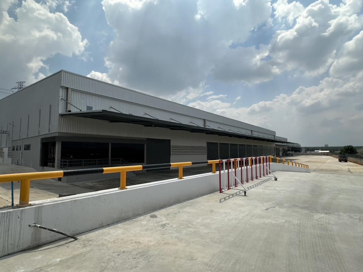 For SaleFactorySriracha Laem Chabang Ban Bueng : 🥳Sell/Rent Newly built factory, complete structure, no need to waste time building it yourself 🤩 Bo Win, Sriracha, near WHA 2, has both a factory, warehouse, office, ready✍️