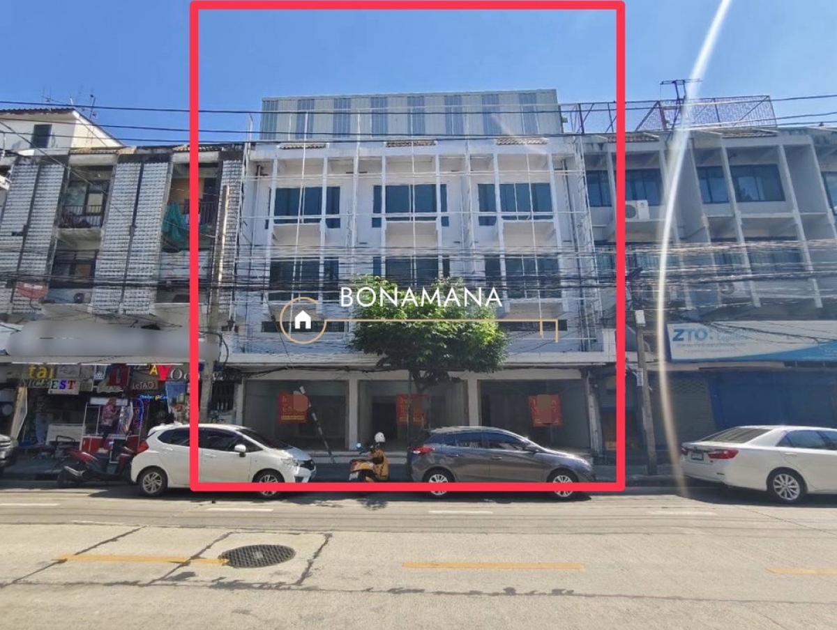 For RentShophouseRatchadapisek, Huaikwang, Suttisan : For rent, 3 commercial buildings, Mengjai