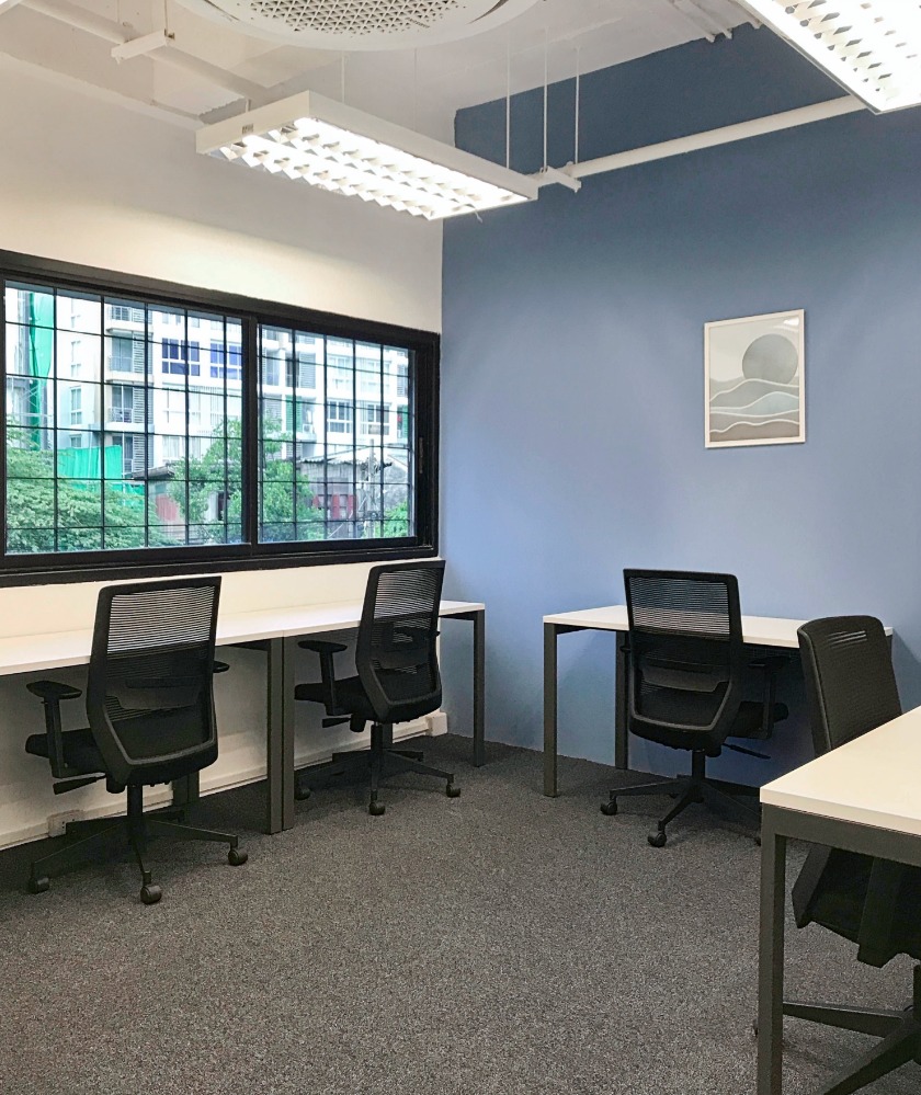 For RentOfficeSilom, Saladaeng, Bangrak : All-inclusive access to professional office space for 5 persons in HQ Teo Hong Silom Building