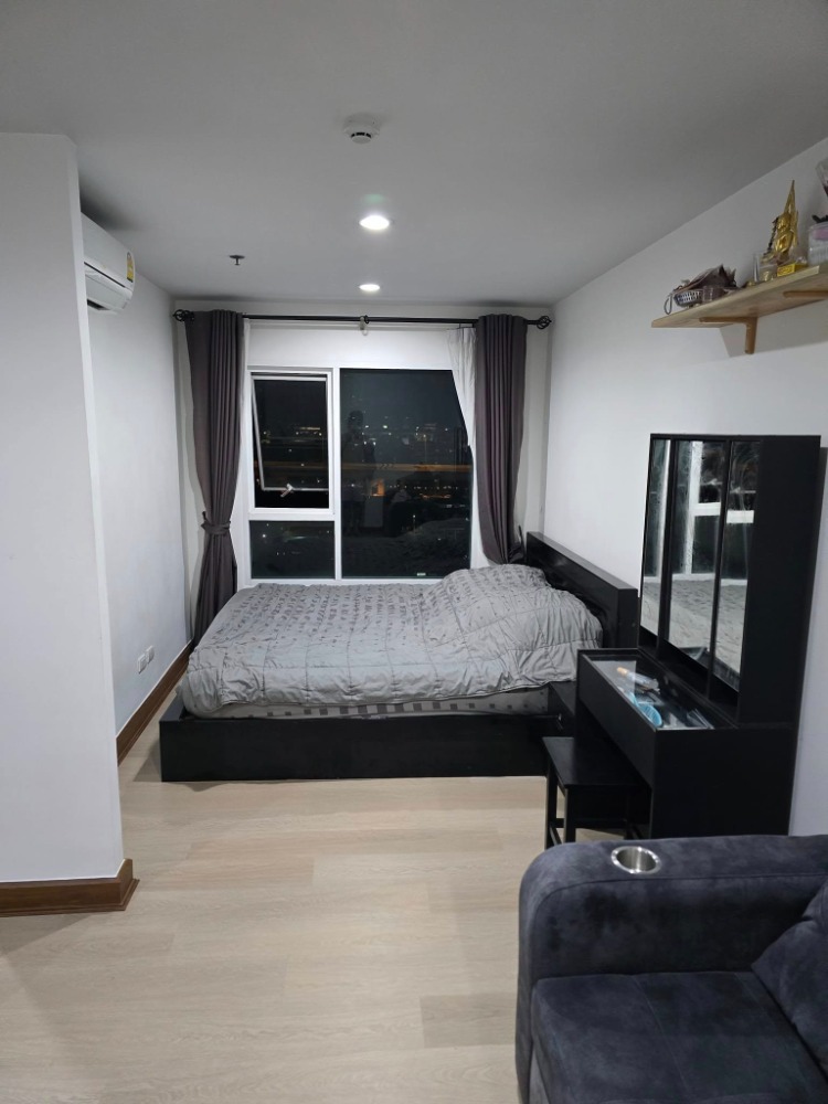 For SaleCondoBang Sue, Wong Sawang, Tao Pun : (Code AM1158) Condo for sale: Regent Home Bangson 27, not near the elevator, not near the garbage room.