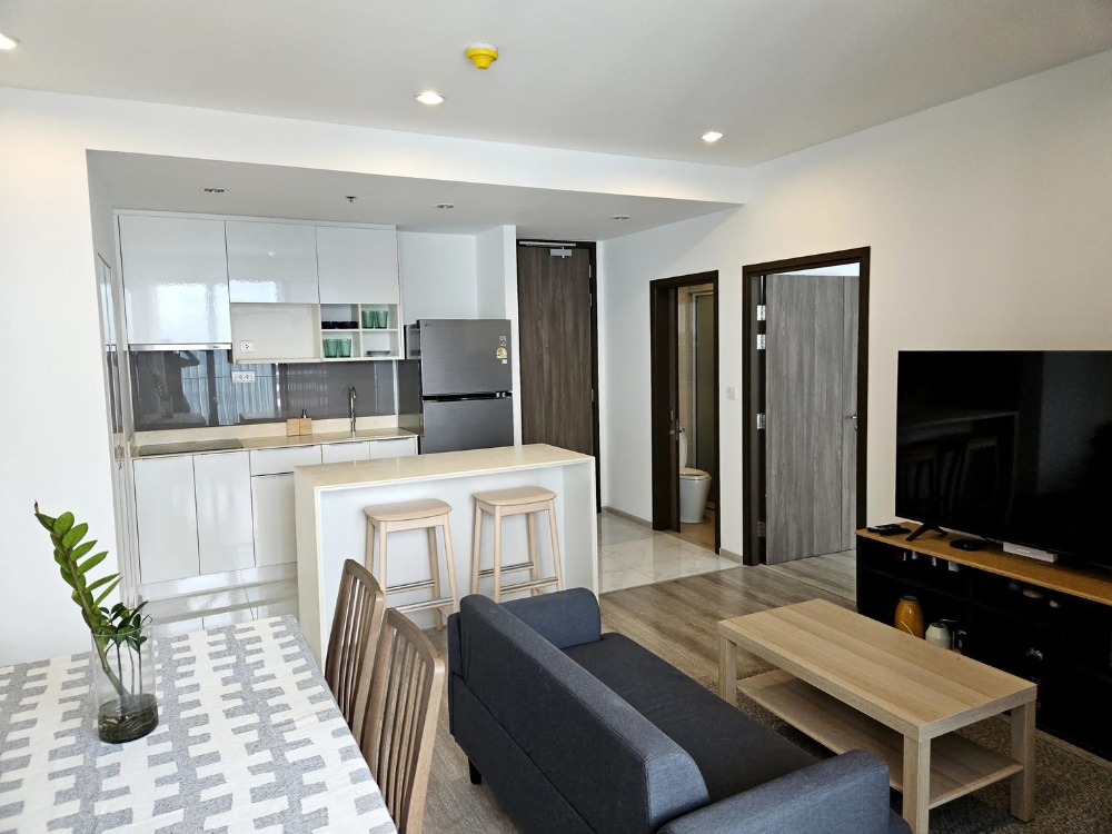 For RentCondoOnnut, Udomsuk : Two-bedroom condo near BTS Udomsuk for rent @Ideo Mobi Sukhumvit 66