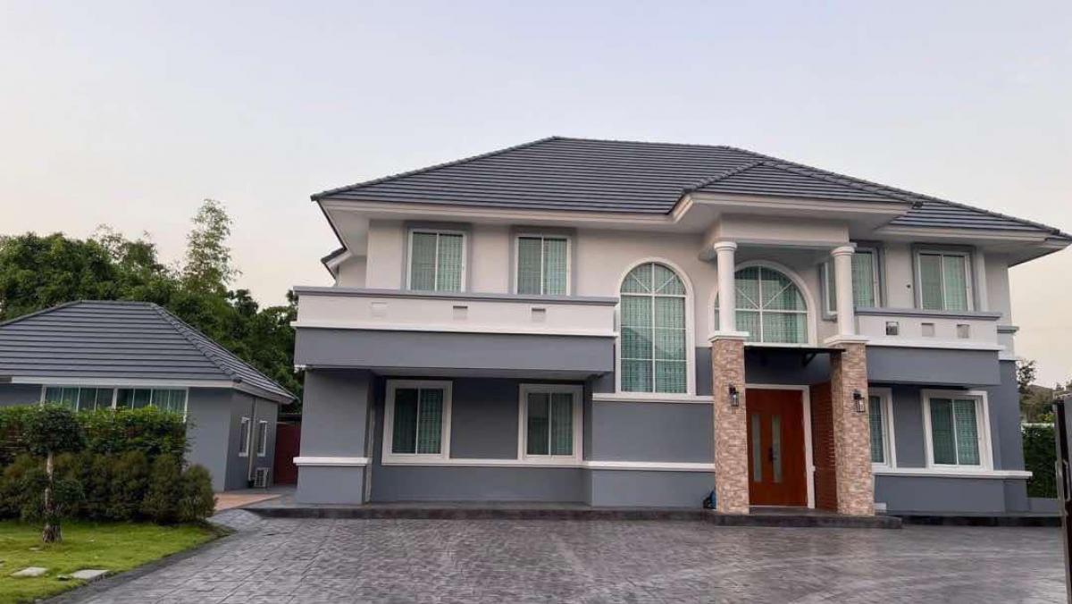 For RentHouseYothinpattana,CDC : Rental : 𝙋𝙤𝙤𝙡 𝙑𝙞𝙡𝙡𝙖 𝙄𝙣 𝙍𝙖𝙢𝙞𝙣𝙩𝙧𝙖 , 4 Beds 6 Bath , 500 sqm , 10 Parking Lot 🔥🔥Rental Price : 200,000 THB / Month 🔥🔥𝗪𝗲 𝗮𝗿𝗲 𝗝𝘂𝘇𝗺𝗮𝘁𝗰𝗵 𝗣𝗮𝗿𝘁𝗻𝗲𝗿 , 𝘄𝗶𝗹𝗹 𝗵𝗲𝗹𝗽 𝘆𝗼𝘂 𝘁𝗼 𝗴𝗲𝘁 𝘁PS Living 𝗜𝗻𝗳𝗼𝗿𝗺𝗮𝘁𝗶𝗼𝗻 𝗙𝗼𝗿 𝗟𝗶𝘃𝗶𝗻𝗴 𝗮𝗻𝗱 𝗜𝗻𝘃𝗲𝘀𝘁𝗺𝗲𝗻𝘁📱Tel / Line / WhatsApp: (+66) 061-9979915