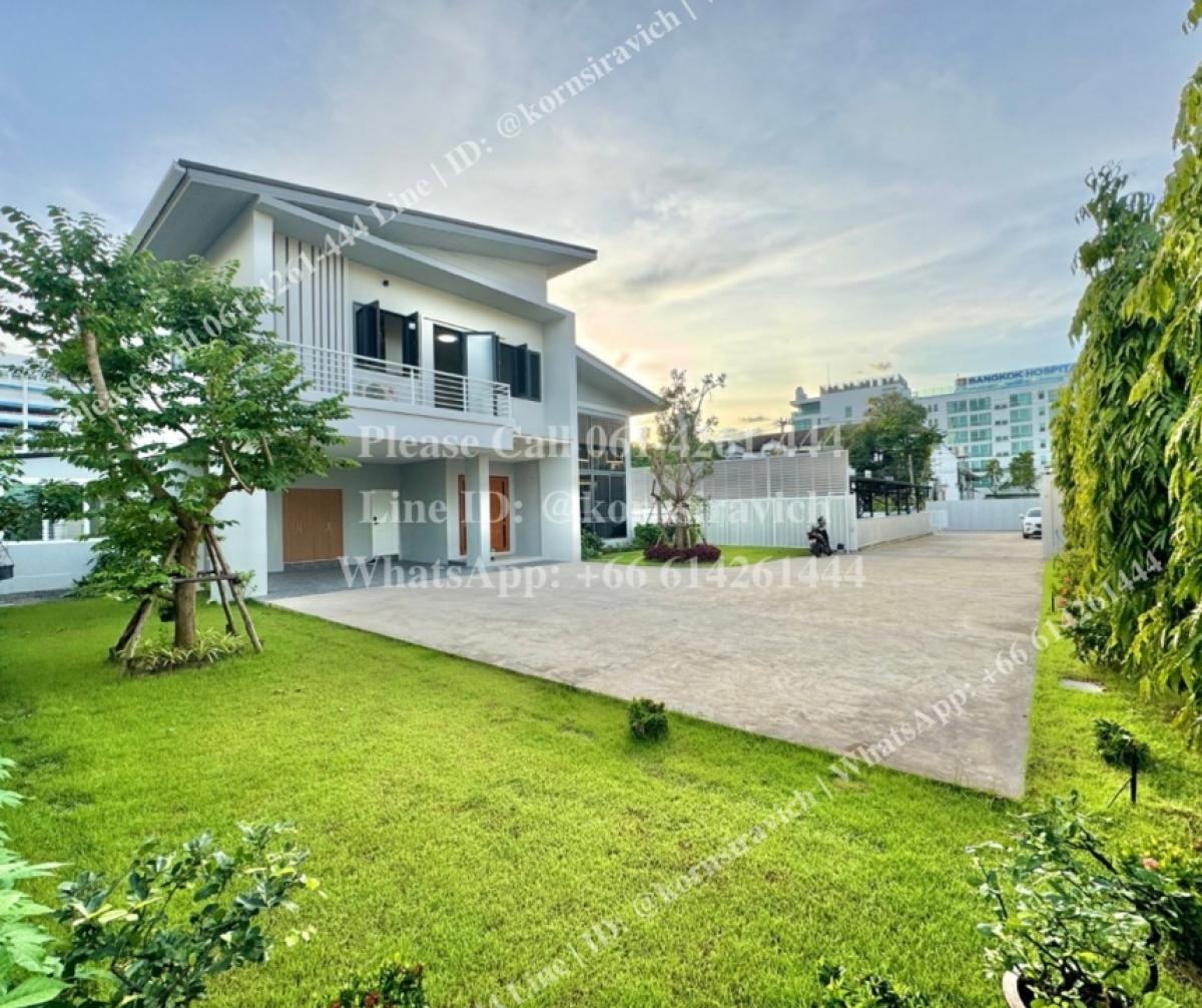 For RentRetailRama9, Petchburi, RCA : For rent: House for rent for business, villa style, RCA area, Bangkok Hospital. Suitable for medical clinic, beauty clinic, Wellness, IV-Drip, NAD+ Therapy, Stem Cells. Parking for 6 cars.