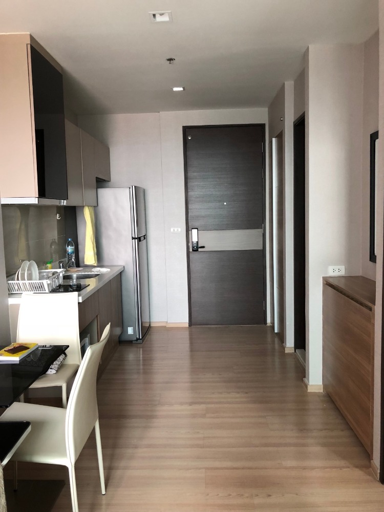 For RentCondoSathorn, Narathiwat : (for rent) RHYTHM Sathorn, near BTS Saphan Taksin