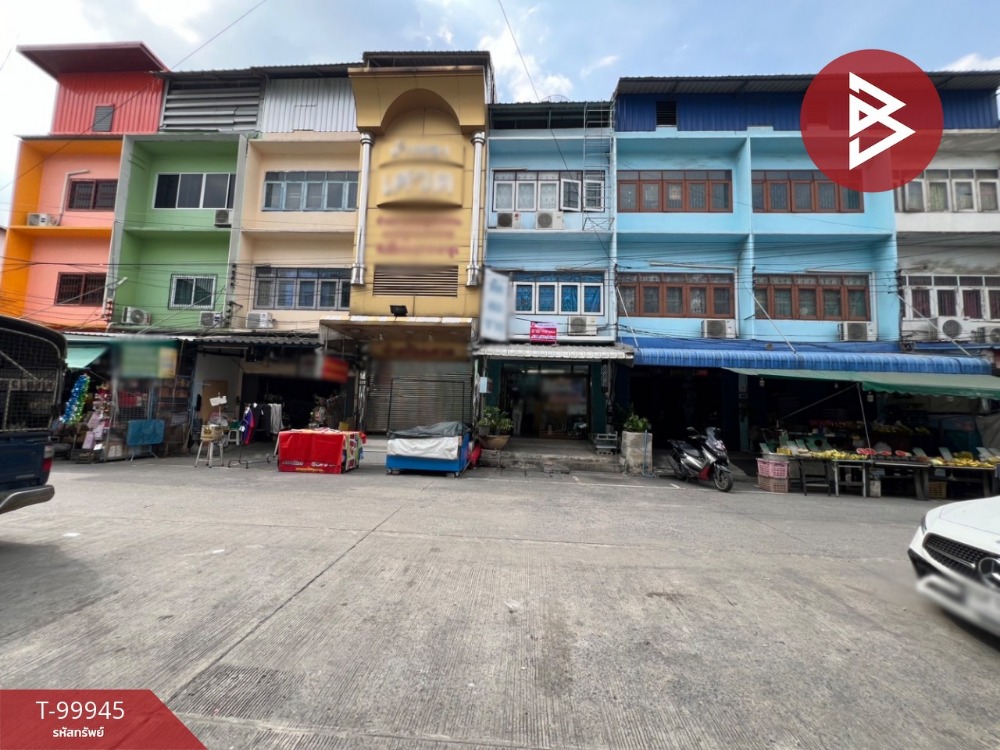 For SaleShophouseMahachai Samut Sakhon : Commercial building for sale, 3 floors, Kittiporn Community, area 14 sq m, Krathum Baen, Samut Sakhon