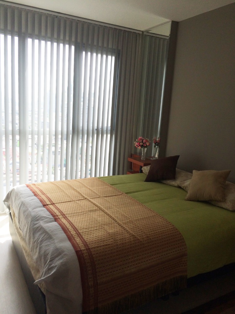 For RentCondoSathorn, Narathiwat : *** (1 Bedroom) Condo for rent : Rhythm Sathon-Naradhiwas ***