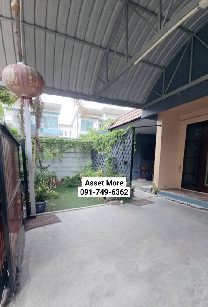 For RentTownhomePattanakan, Srinakarin : (The largest back in the Town Avenue Rama9 project) near the Welbington International School, 3 bedrooms, 1 multi -purpose room. Krungthep Kreetha 7