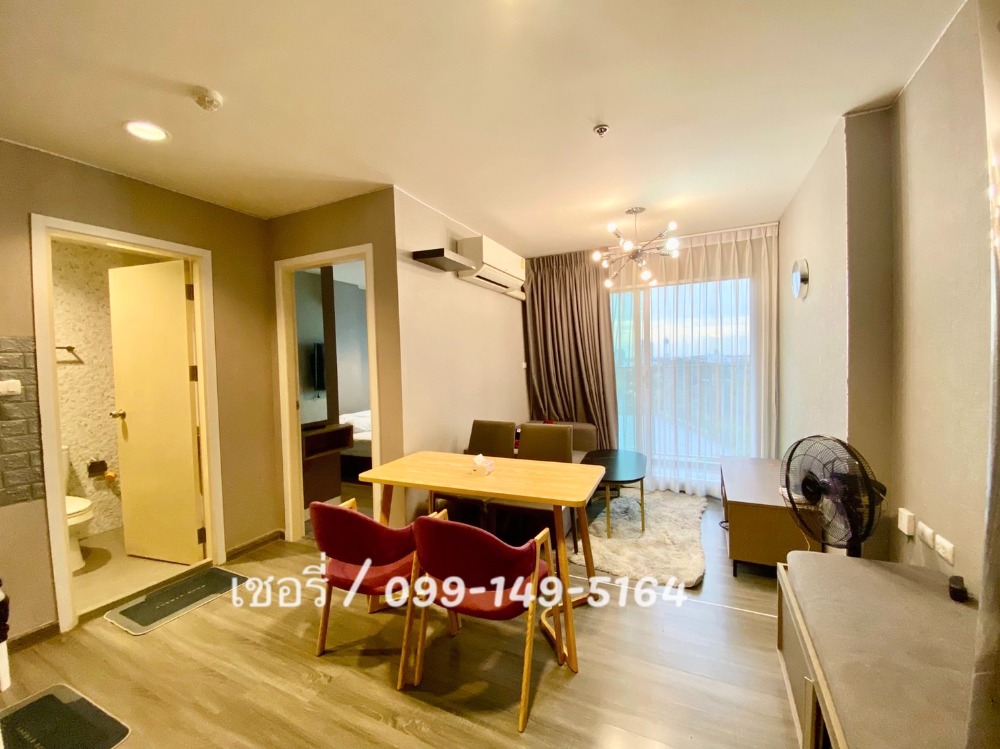 ให้เช่าคอนโดสมุทรปราการ สำโรง : ปล่อยเช่า The Trust Condo @ BTS Erawan ติดรถไฟฟ้าเอราวัณ ห้องแต่งสวย ติดวอลล์เปเปอร์ ลมดีมาก พร้อมเฟอร์นิเจอร์ครบๆ ส่วนกลางจัดเต็ม / โทร 099-149-5164